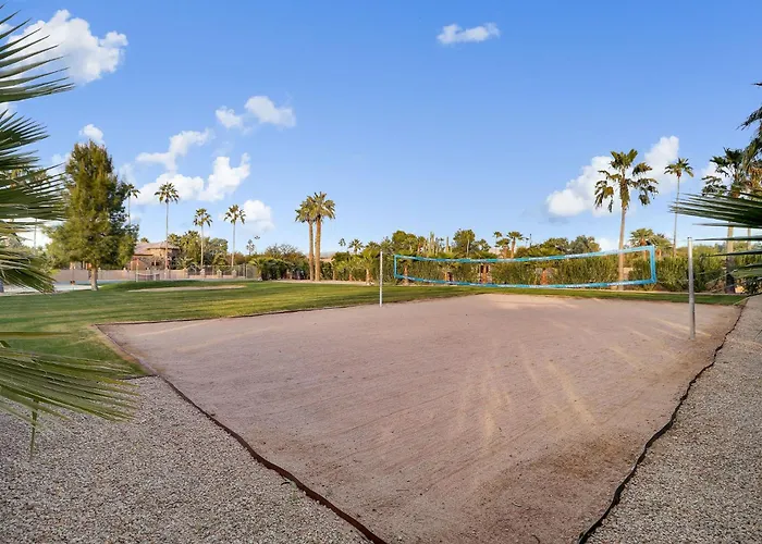 Holiday home 8,000 Sqf - Sport Court, 2 Pools, Golf &