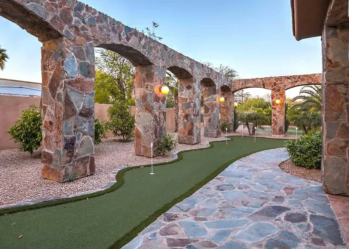 8,000 Sqf - Sport Court, 2 Pools, Golf & Holiday home Scottsdale